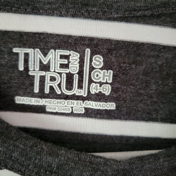 Women's Time and Tru Short Sleeve Striped Tees (Lot of 2) - Picture 2 of 6